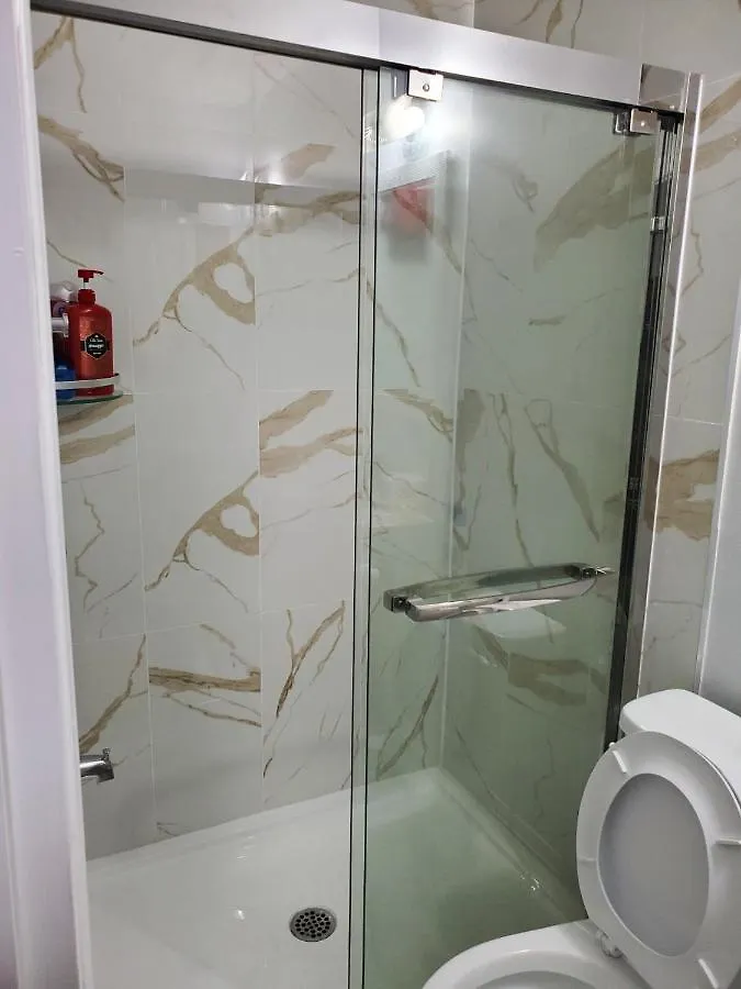 Maxwell Esabu Appartement Toronto Accommodatie bij particulieren